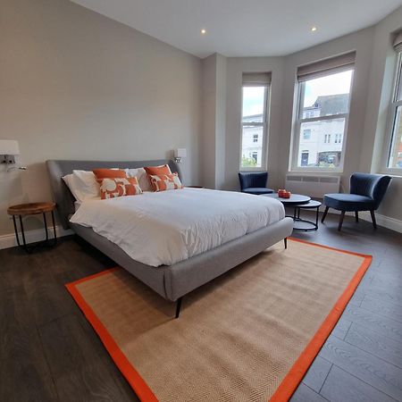 The Ivy Apartments Борнмът Екстериор снимка